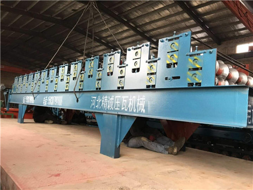 巖棉兩用復(fù)合機(jī)