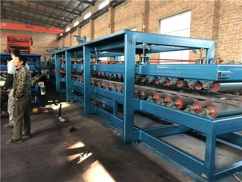 巖棉兩用復(fù)合機(jī)
